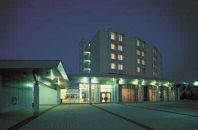 Außenansicht des Palatins, beleuchtet im Dunklen